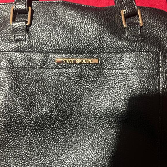 Black leather steve madden shoulder - Picture 2 of 6